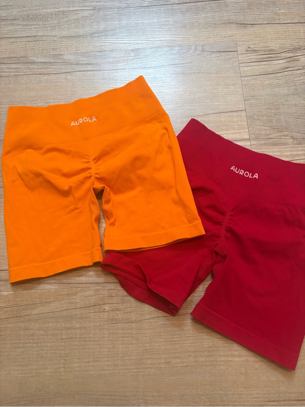 Aurola Women's Seamless Bike Shorts - Orange & Red (2-Pack)
